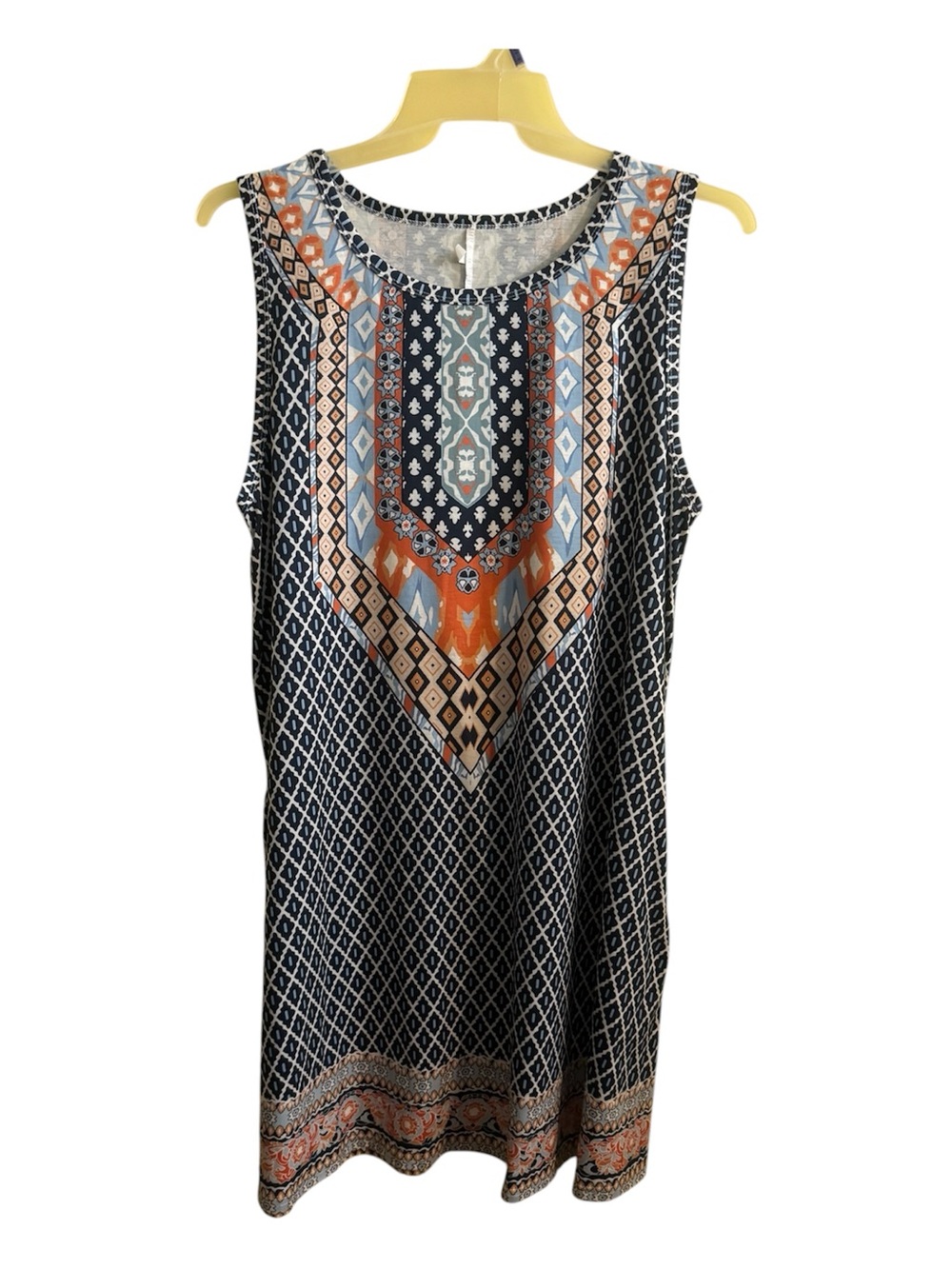 Boho Chic Sleeveless Geo-Print Shift Dress With Pockets - Picture 3 of 5